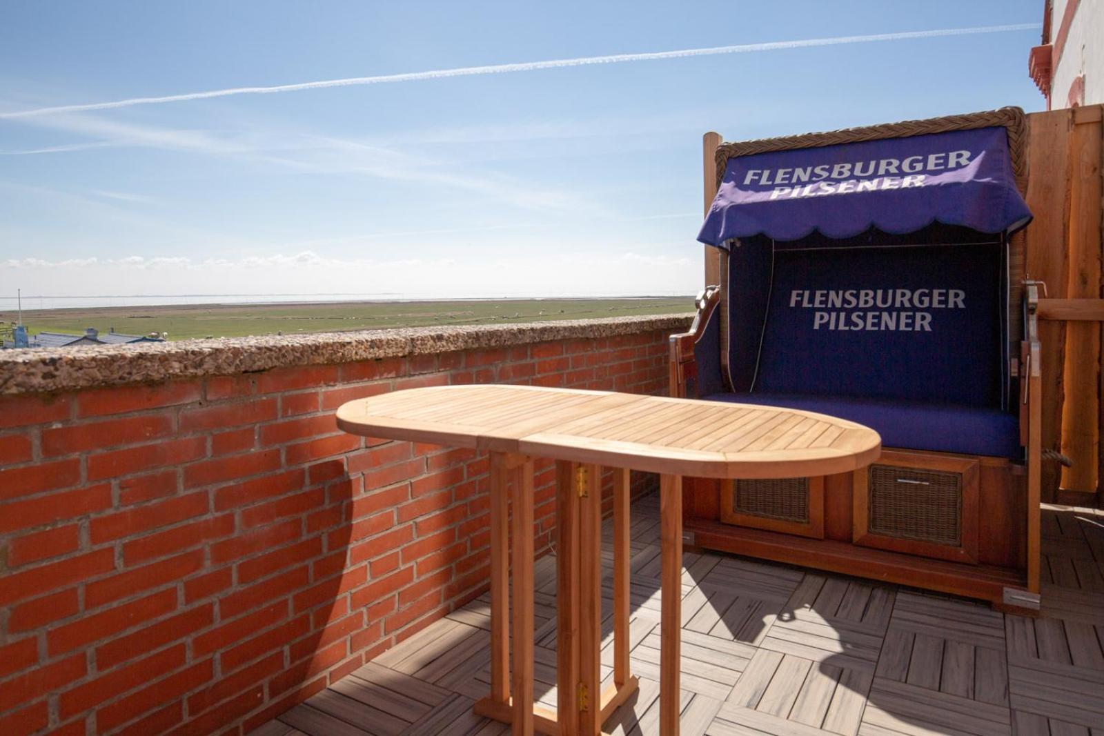 Ankerplatz Ueber Dem Hafen-Pub Apartman Pellworm Kültér fotó